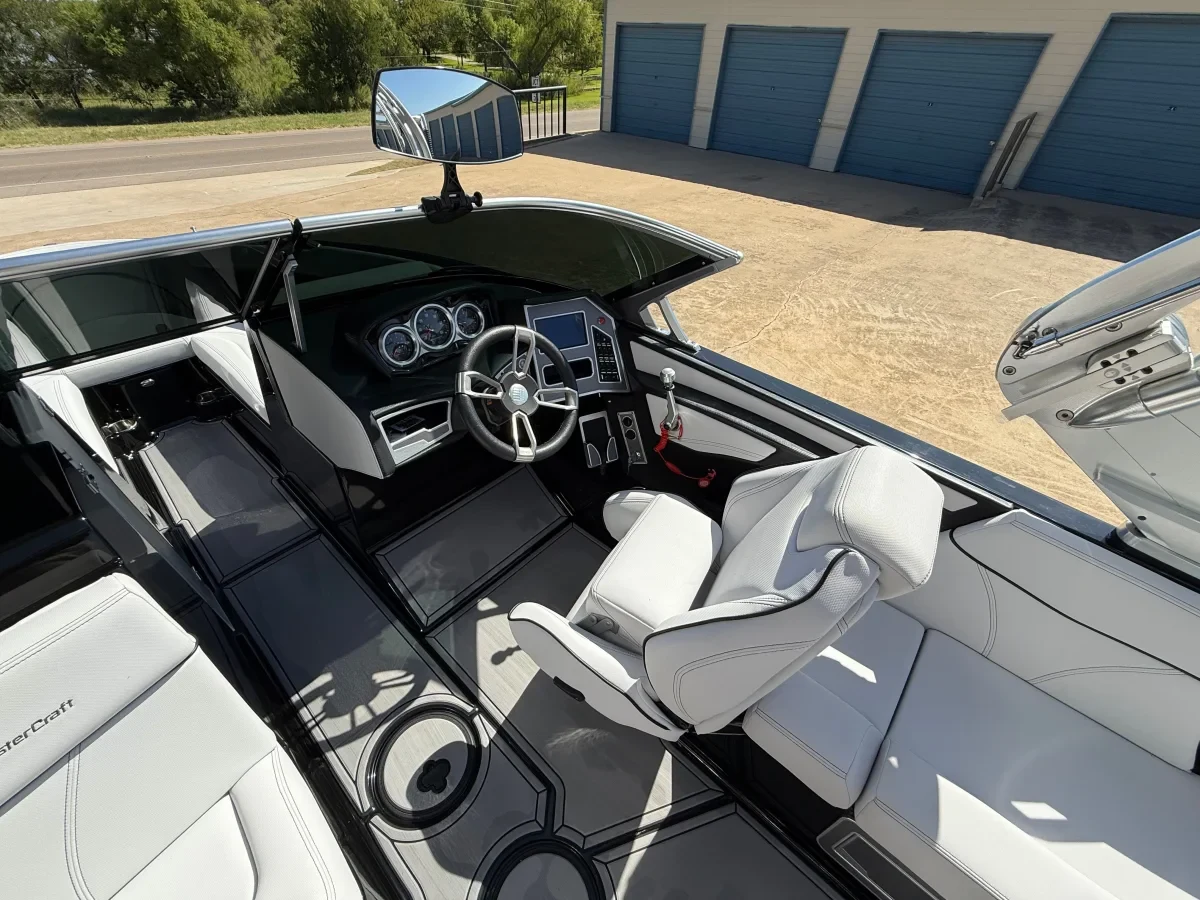 2020 MasterCraft XT25