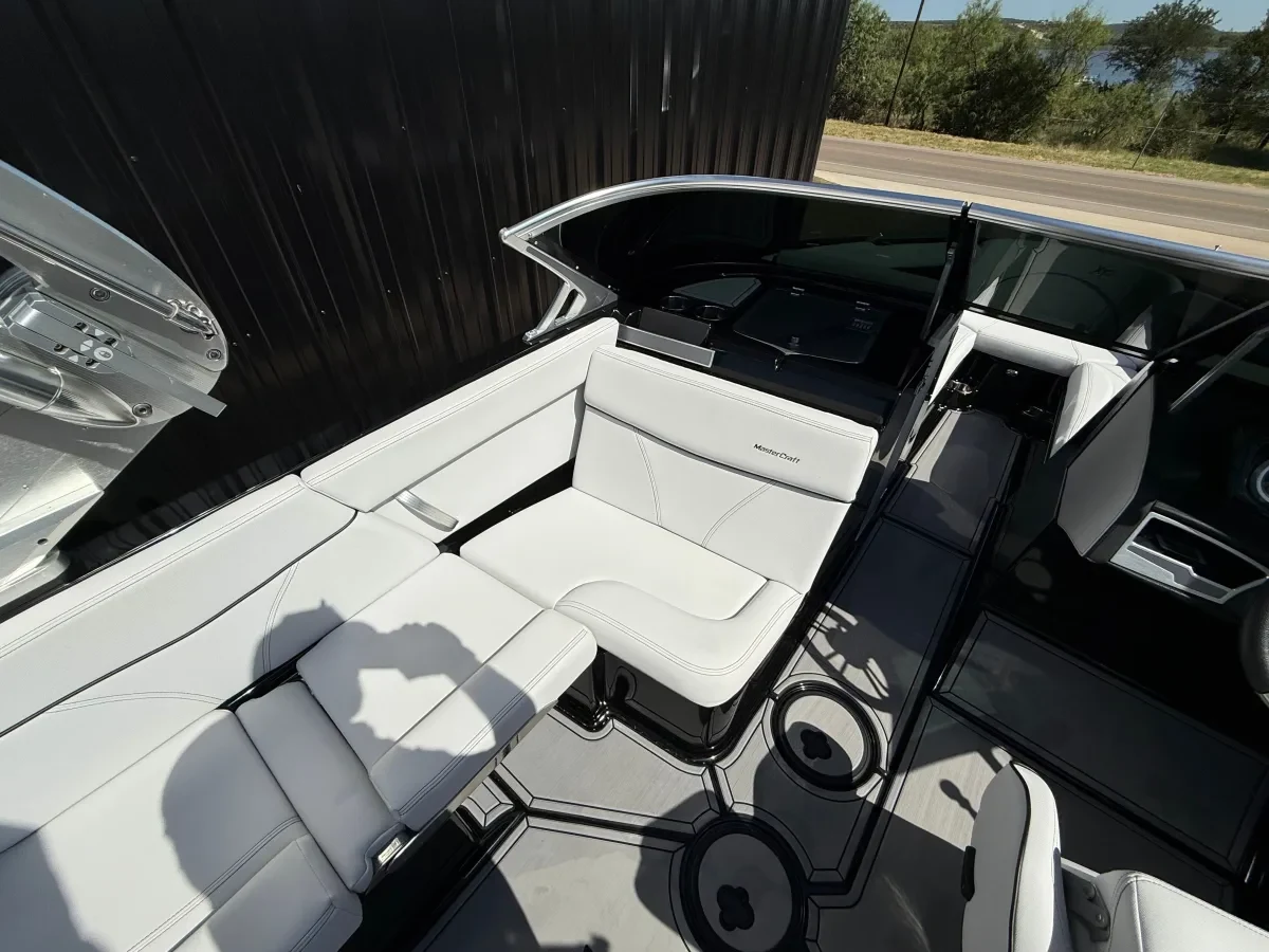 2020 MasterCraft XT25