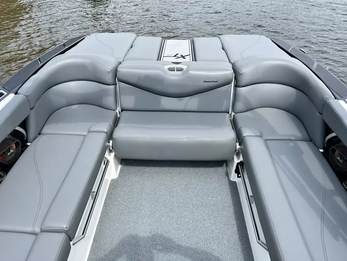 2019 Mastercraft XT25