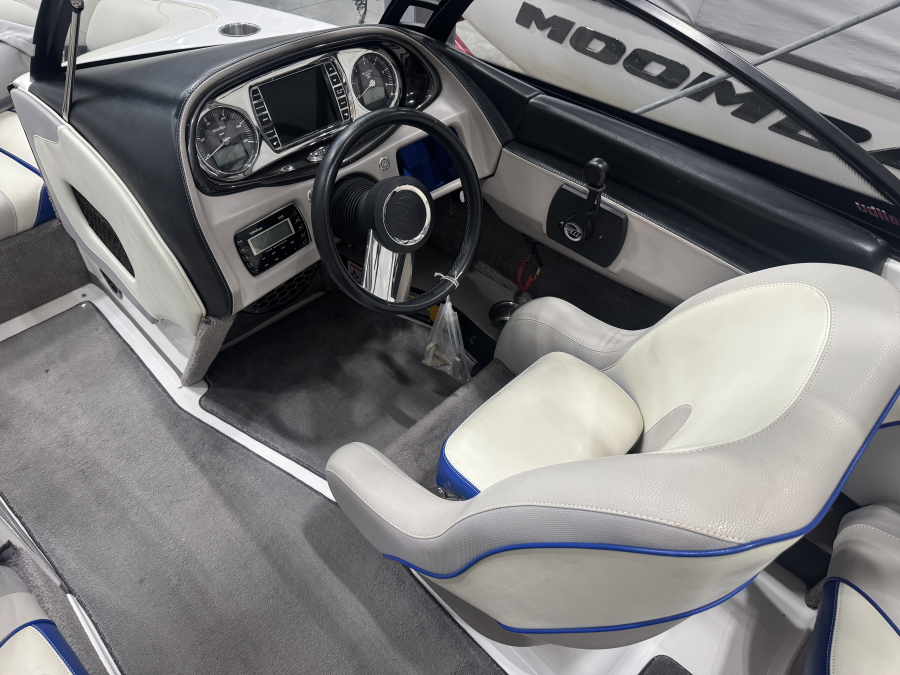 2012 Malibu Boats Wakesetter VTX for sale in , 