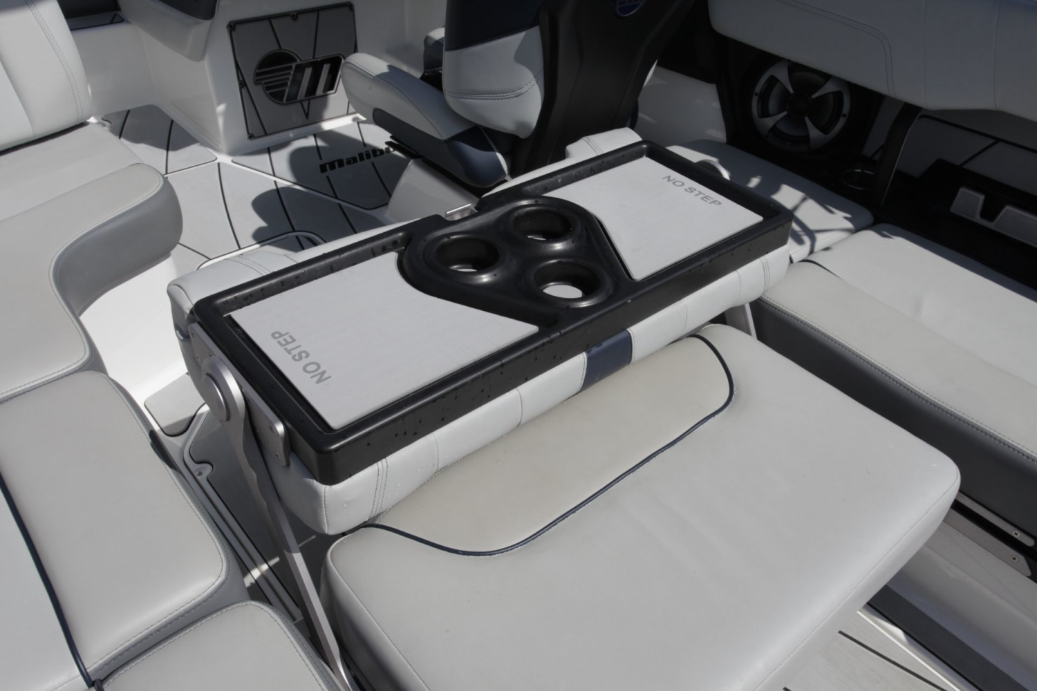 2021 Malibu Wakesetter 23 LSV