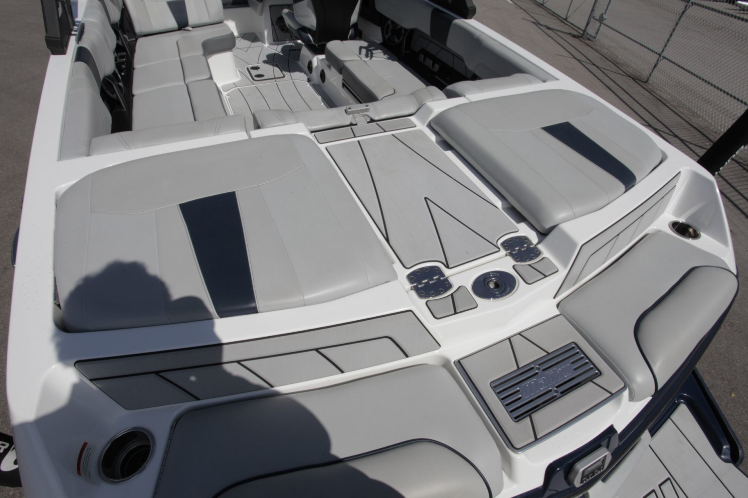 2021 Malibu Wakesetter 23 LSV