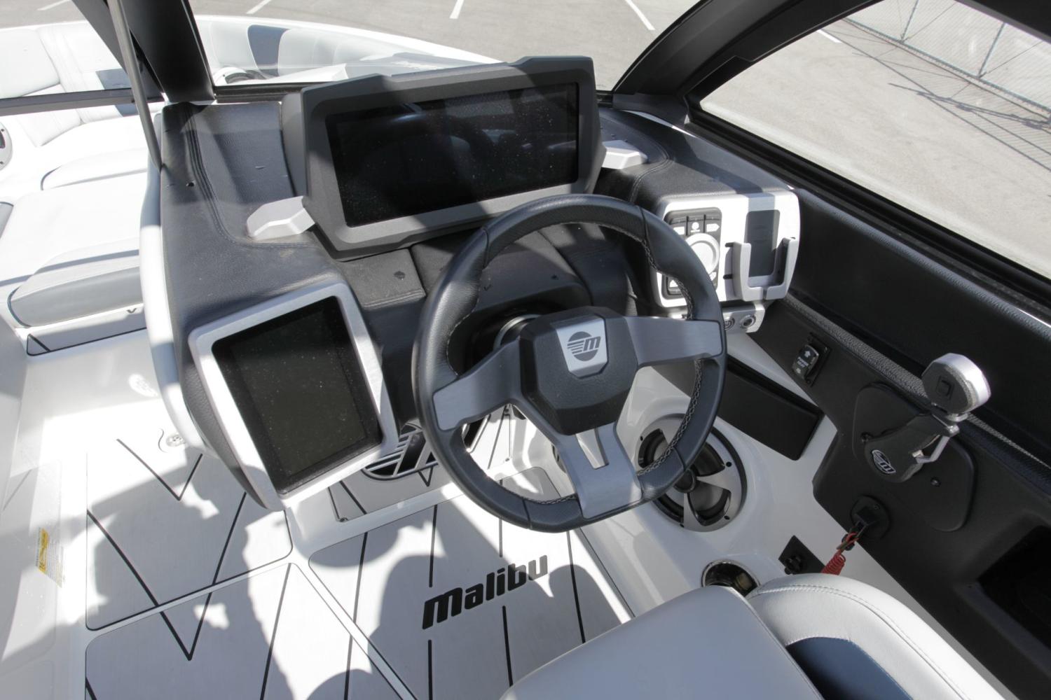2021 Malibu Wakesetter 23 LSV