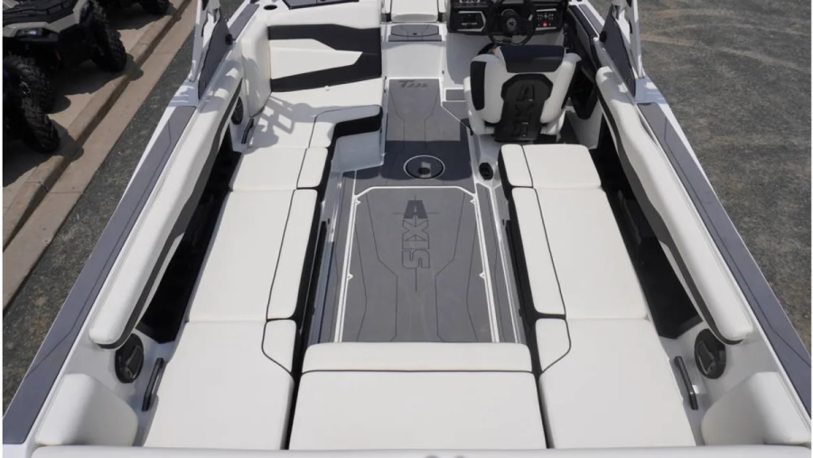 2024 Axis Boats T235 for sale in CLEAR LAKE, Wisconsin