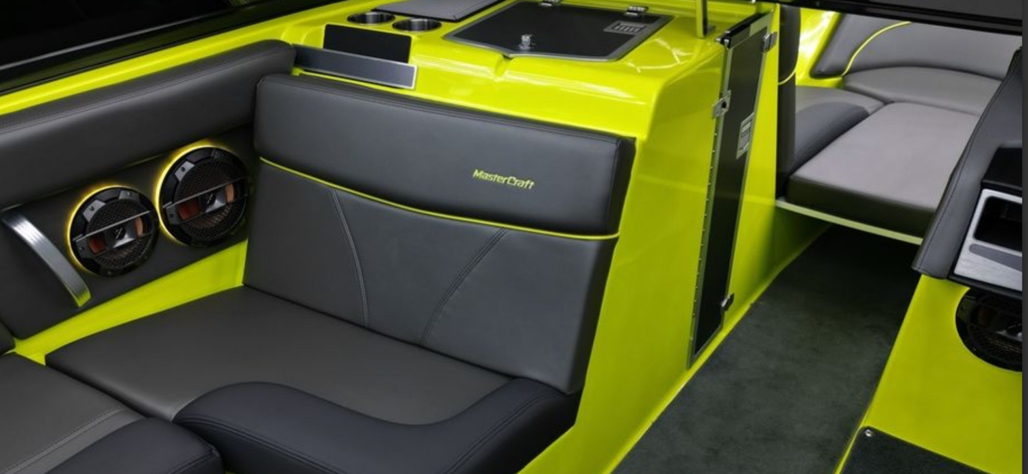 2019 Mastercraft XT 23