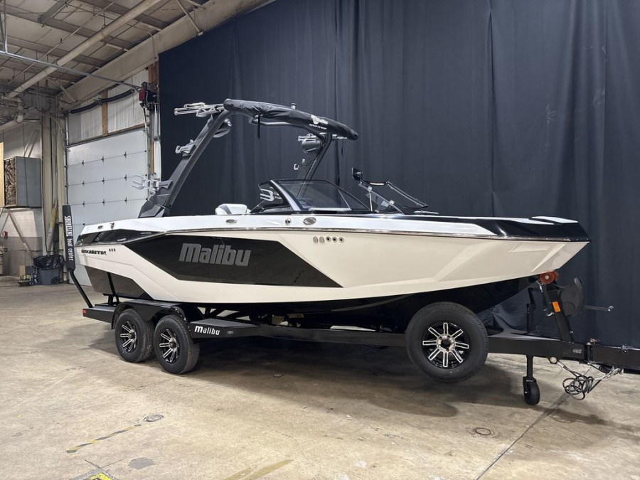 2026 Malibu Boats 21 LX for sale in Green Lake, Wisconsin