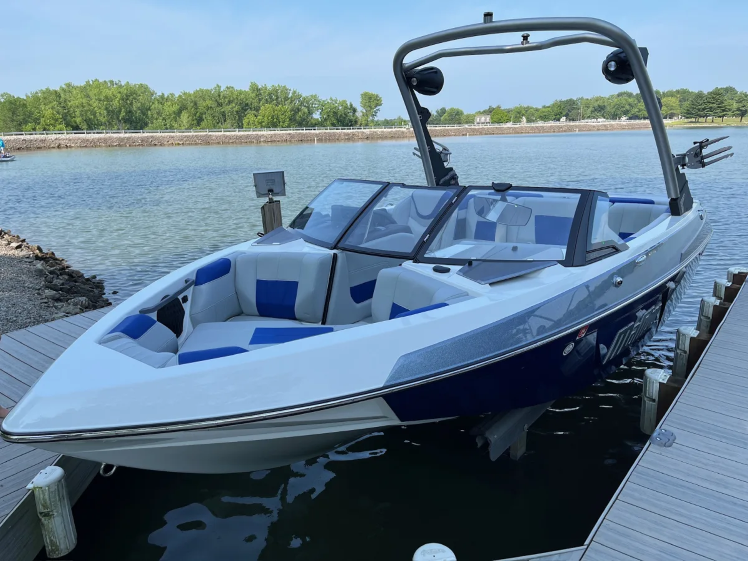 2024 Malibu Wakesetter VTX