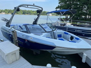 2024 Malibu Boats Wakesetter VTX for sale in Cincinnati, Ohio