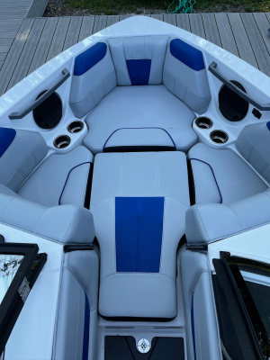 2024 Malibu Boats Wakesetter VTX for sale in Cincinnati, Ohio