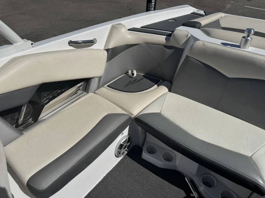 2015 Tige Boats R20 for sale in Denver, Colorado