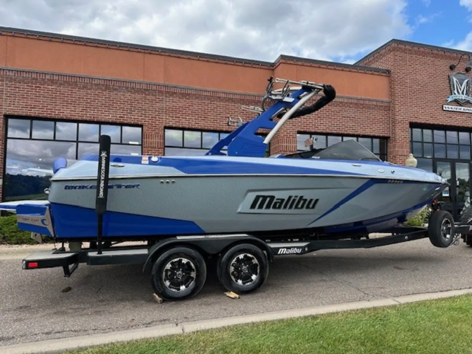 2019 Malibu 23 LSV *S9201