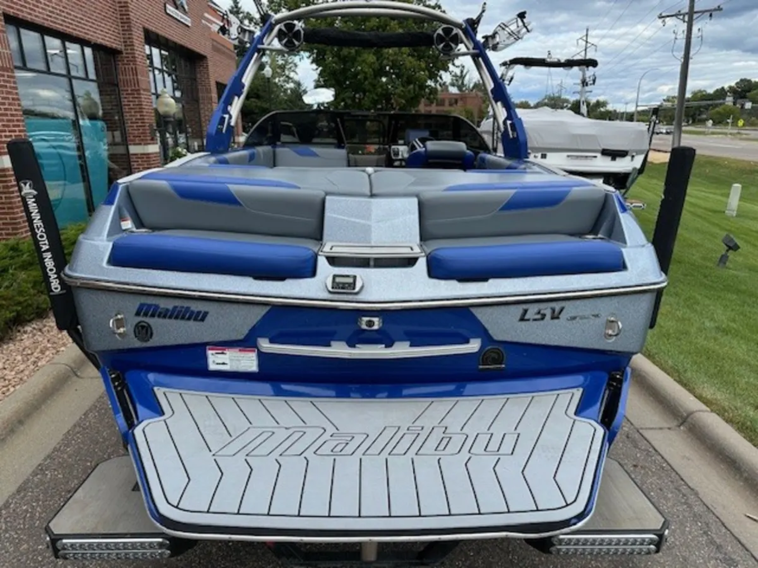 2019 Malibu 23 LSV *S9201