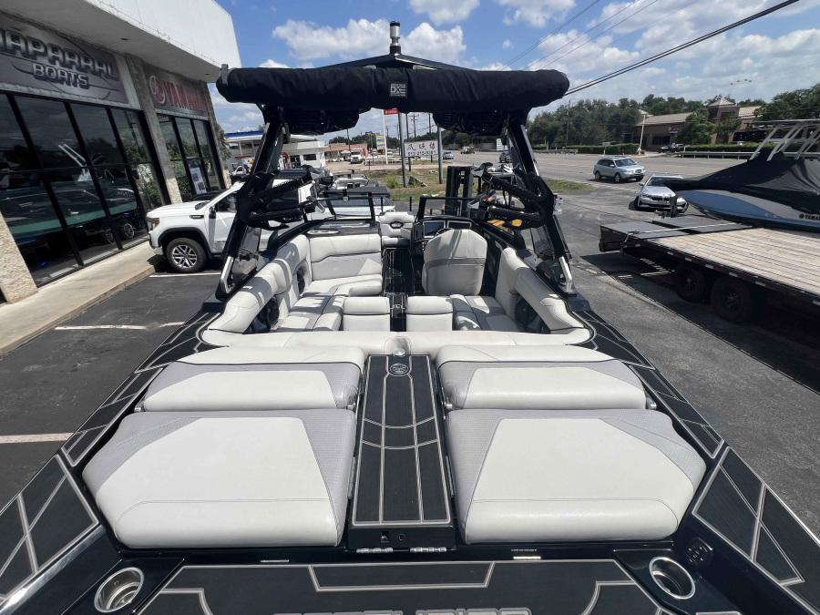 2023 Centurion Boats Ri230 for sale in , 