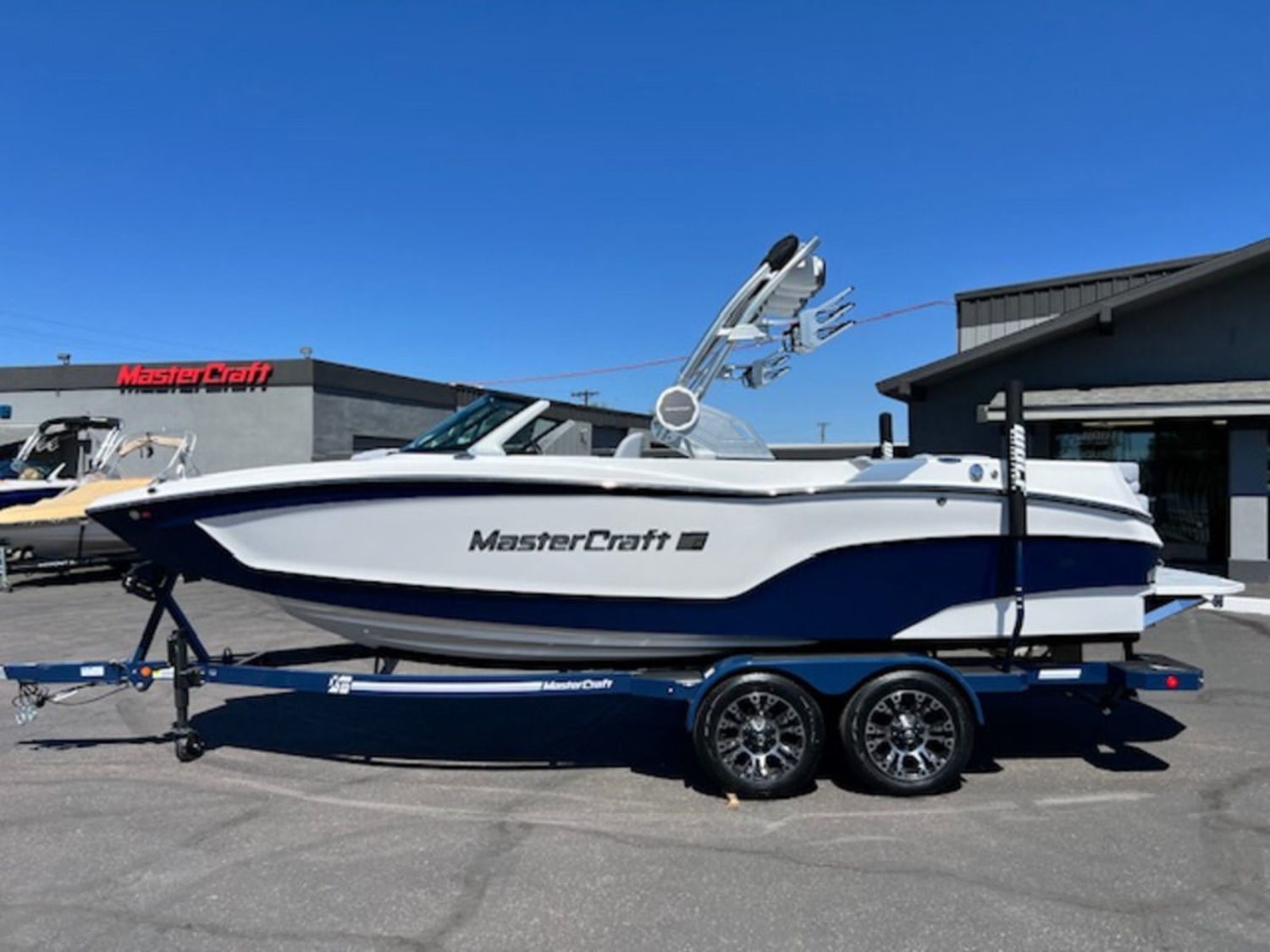 2026 Mastercraft XT22
