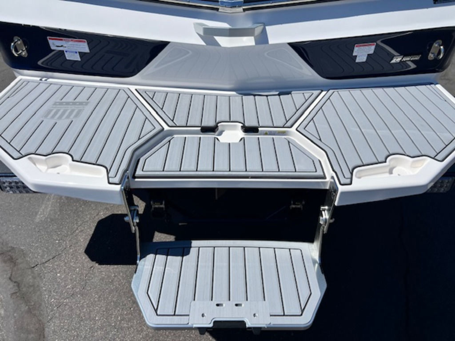 2026 Mastercraft XT22