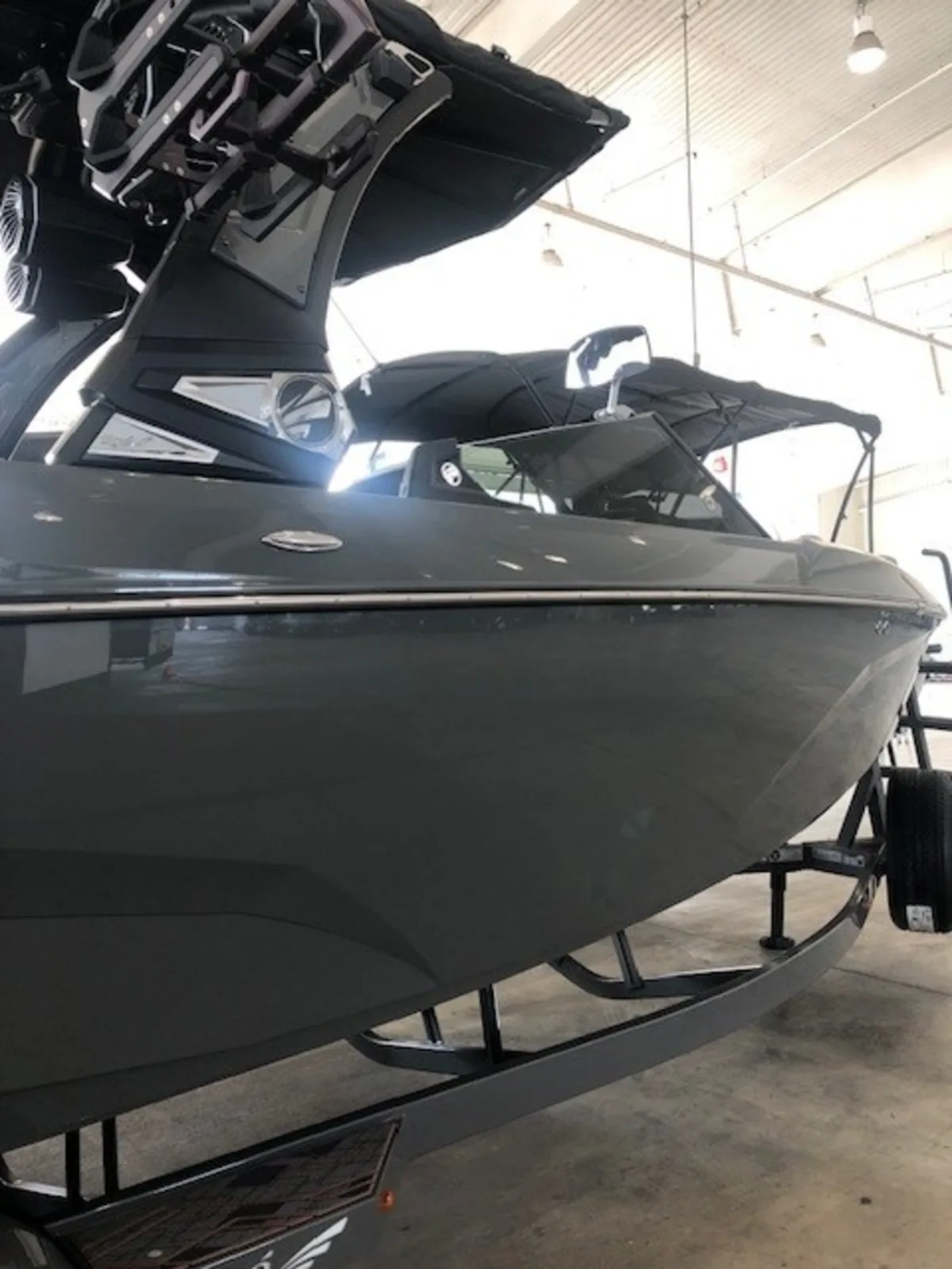 2023 Z5 Rare Ghosted Boat