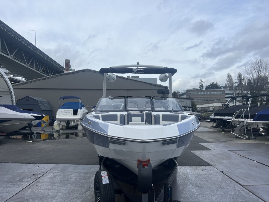 2025-malibu-wakesetter-23-lsv-95927-image9