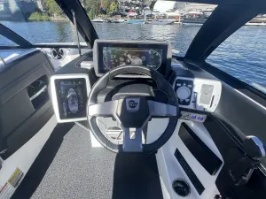 2020-malibu-wakesetter-23-lsv-95928-image13