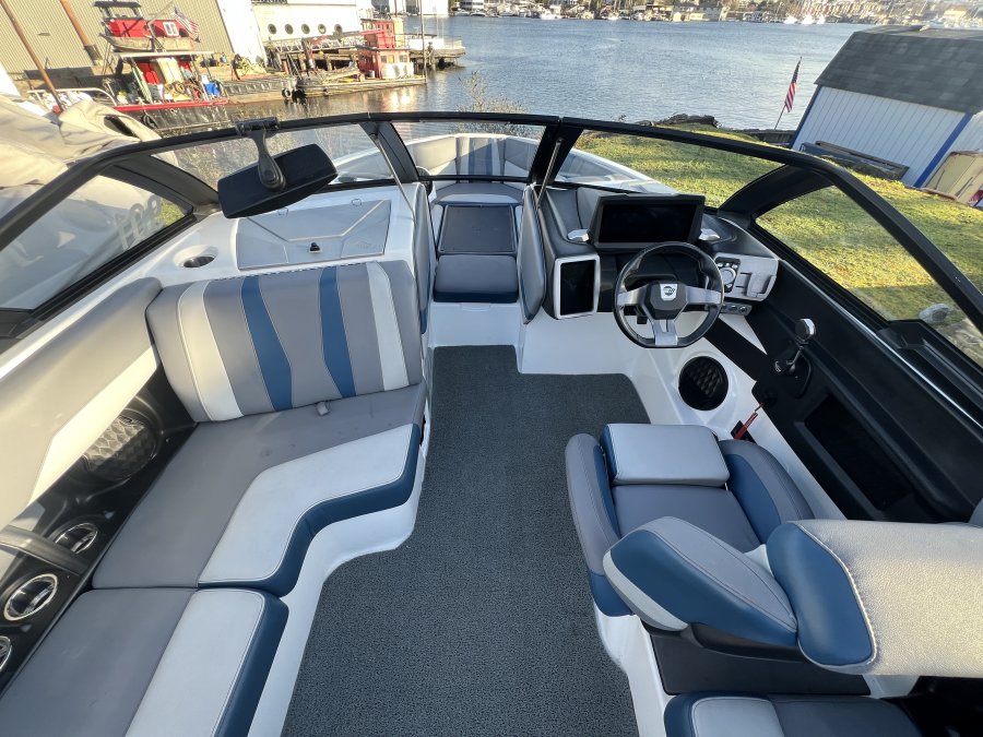 2023-malibu-wakesetter-22-lsv-99597-image2