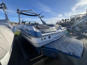 2023-malibu-wakesetter-22-lsv-99597-image6