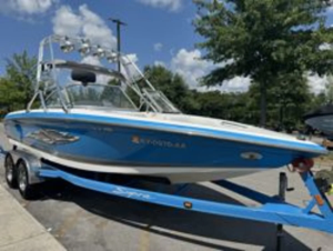 2004 Supra Boats Launch for sale in Knoxville, Tennessee