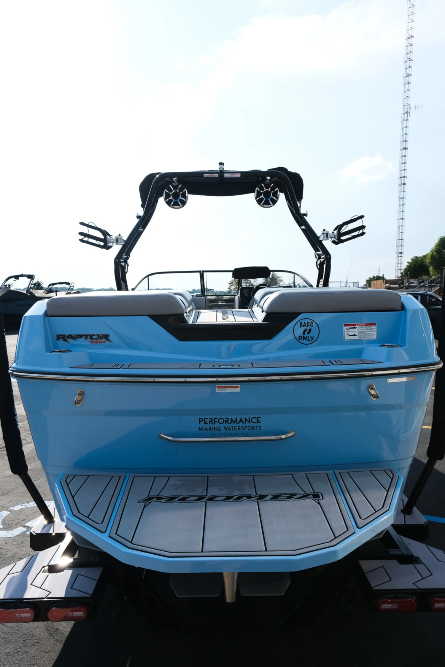 2024 MOOMBA TYKON NICELY EQUIPPED SURF / WAKE PKG 
