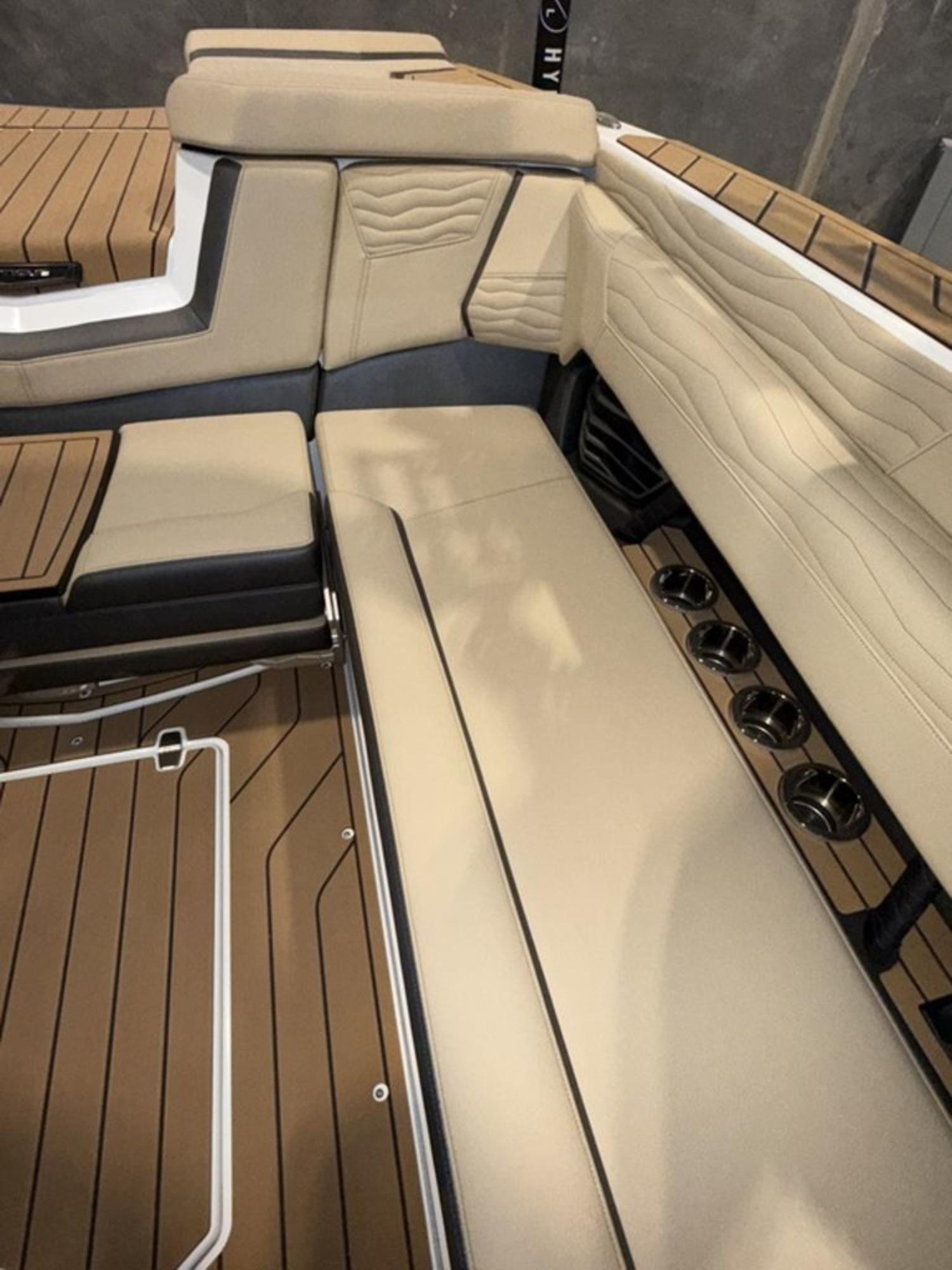 2026 Nautique Super Air Nautique G25