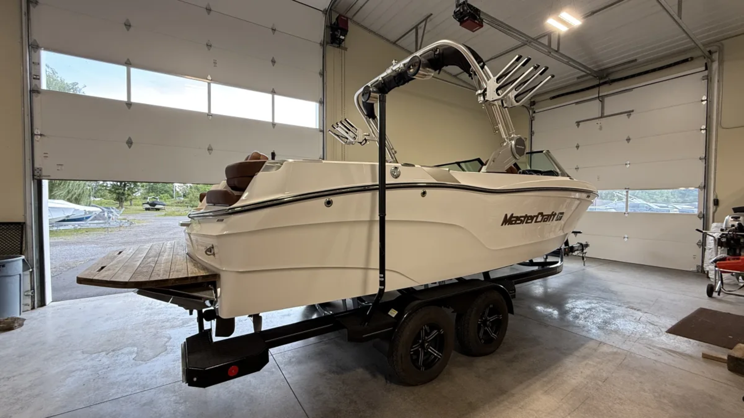 2023 Mastercraft XT23