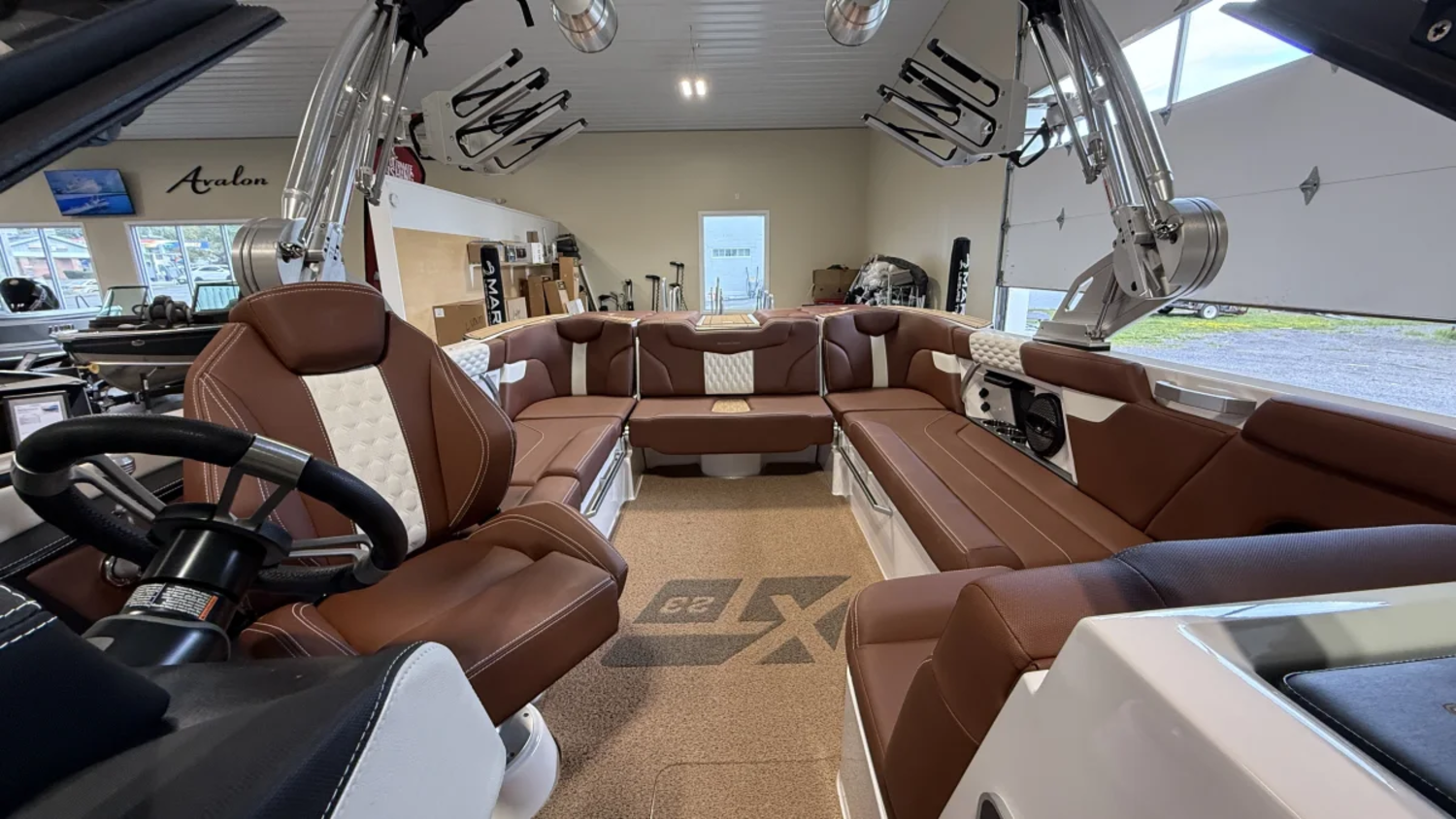 2023 Mastercraft XT23