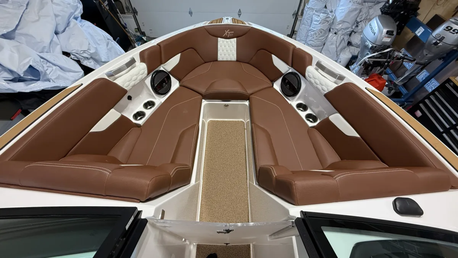 2023 Mastercraft XT23