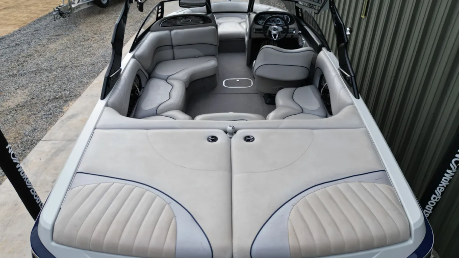 2009 Malibu Boats Wakesetter VTX for sale in Broadway, North Carolina