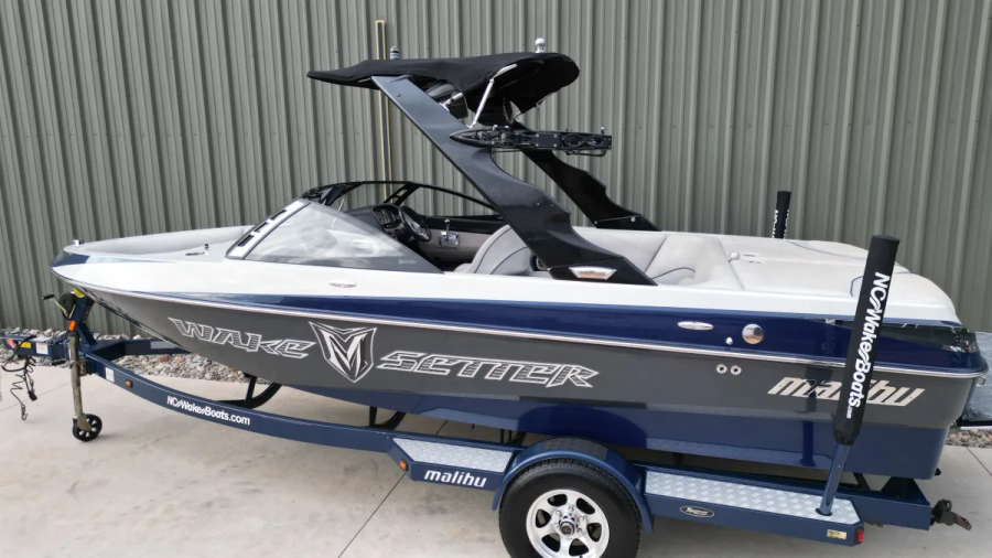 2009 Malibu Boats Wakesetter VTX for sale in Broadway, North Carolina