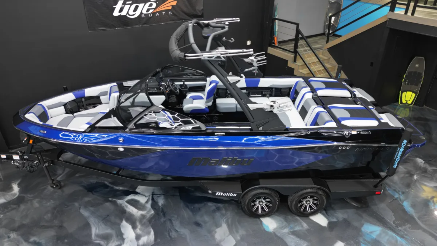 2025 Malibu Wakesetter 23 LSV