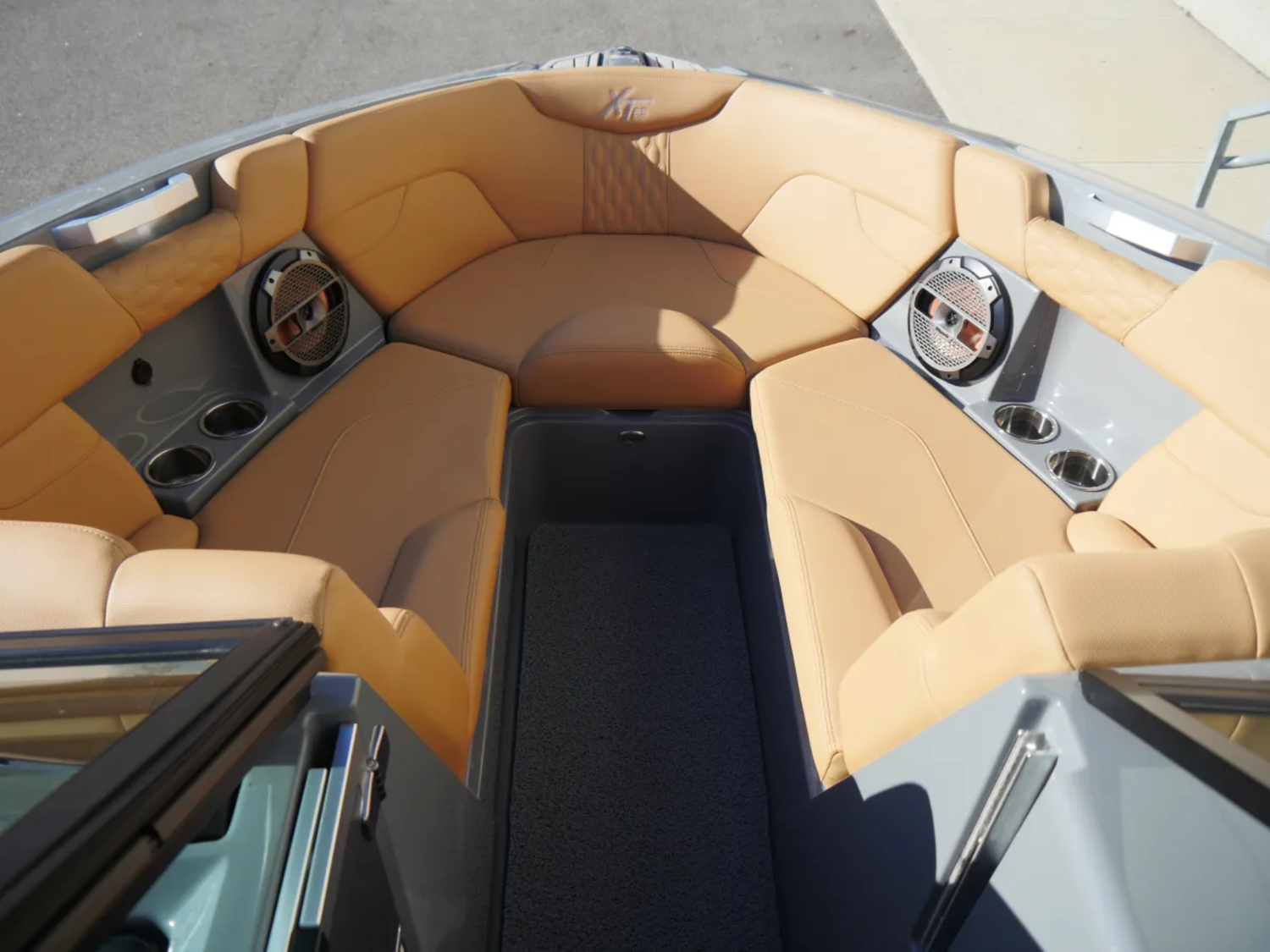 2022 MasterCraft XT23