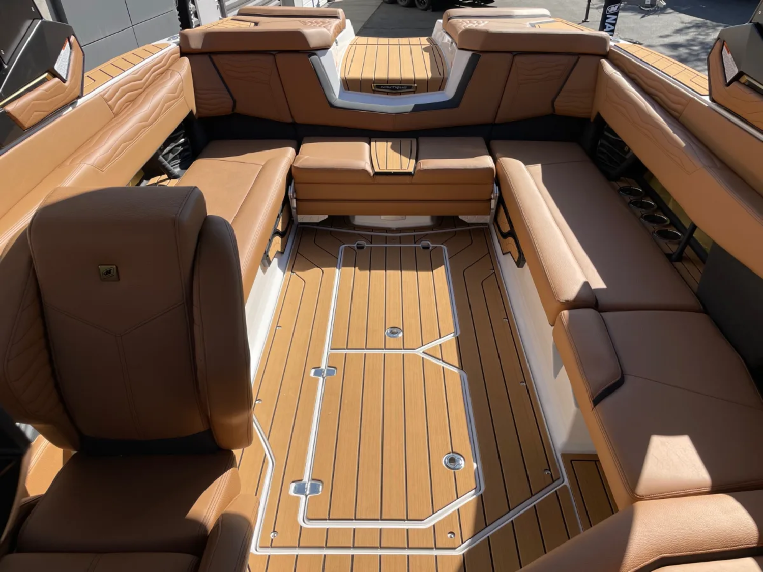 2026 NAUTIQUE G25 W/ZZ8S 630HP SUPERCHARGED POWER PLANT