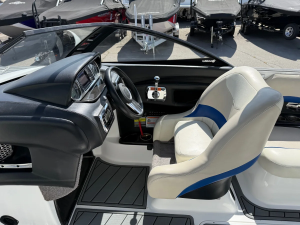 2013 Malibu Boats Wakesetter 24 MXZ for sale in Salt Lake City, Utah