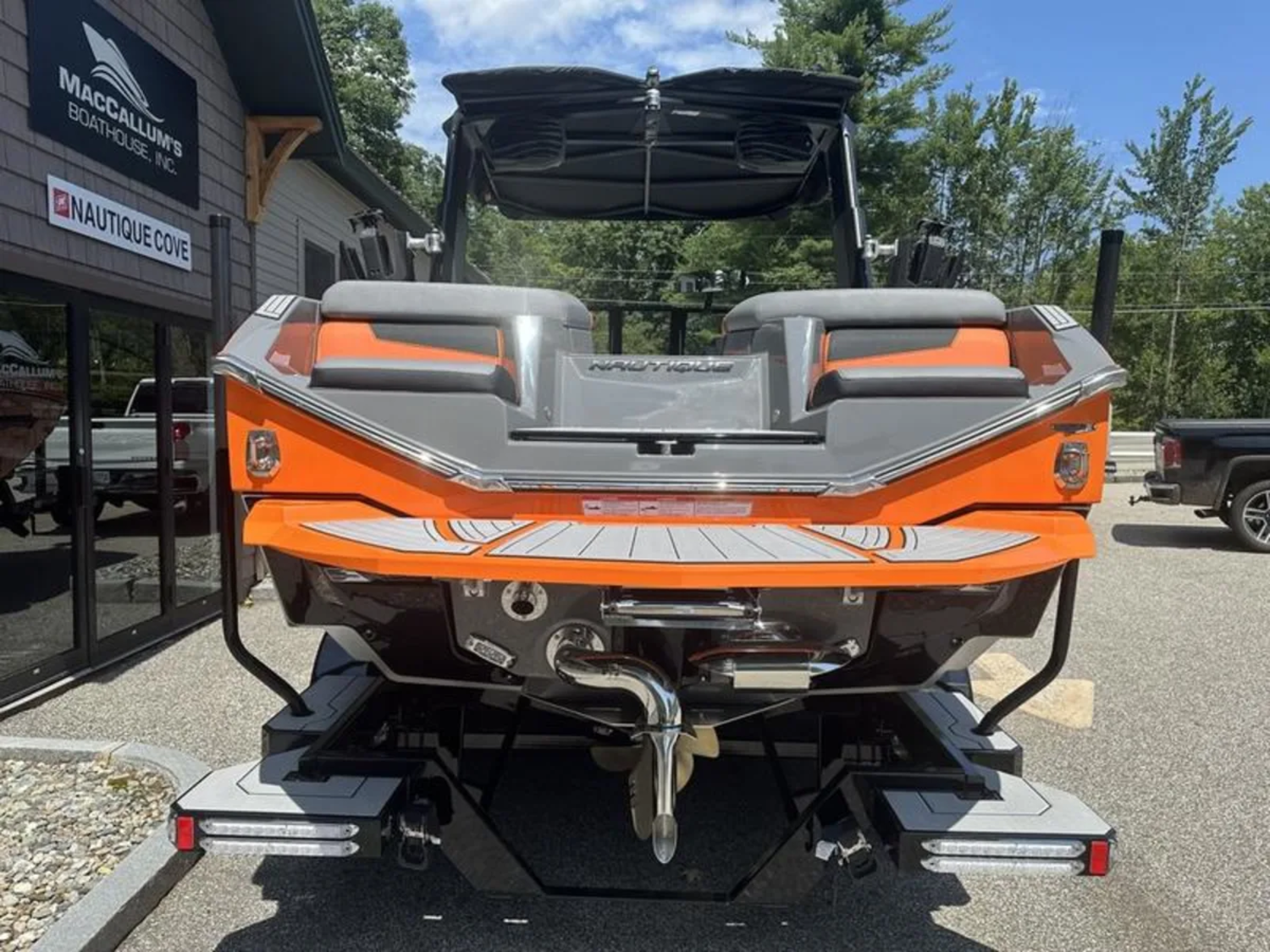 2024 Nautique G23 - DEALER DEMO