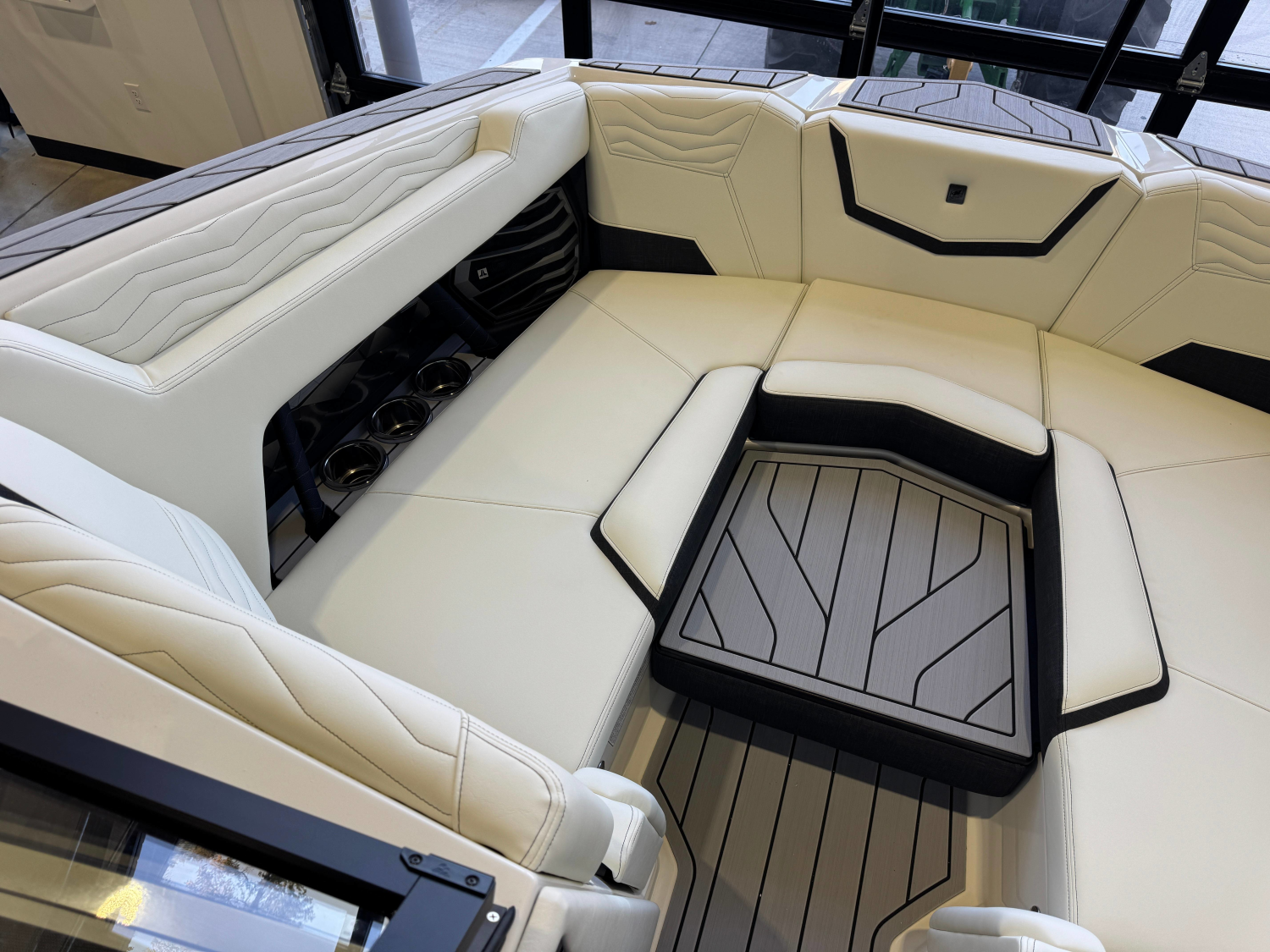 2026 Nautique Super Air Nautique G23