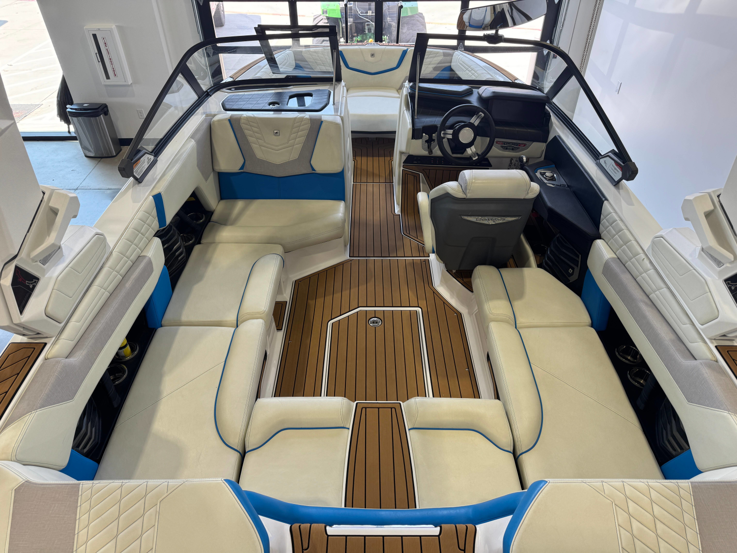 2023 Nautique Super Air Nautique G21