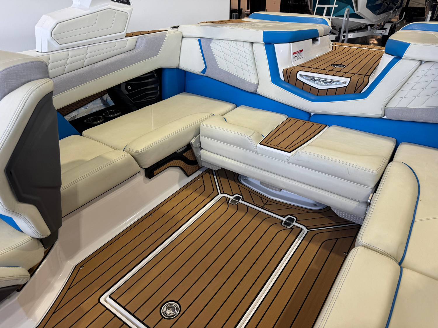2023 Nautique Super Air Nautique G21