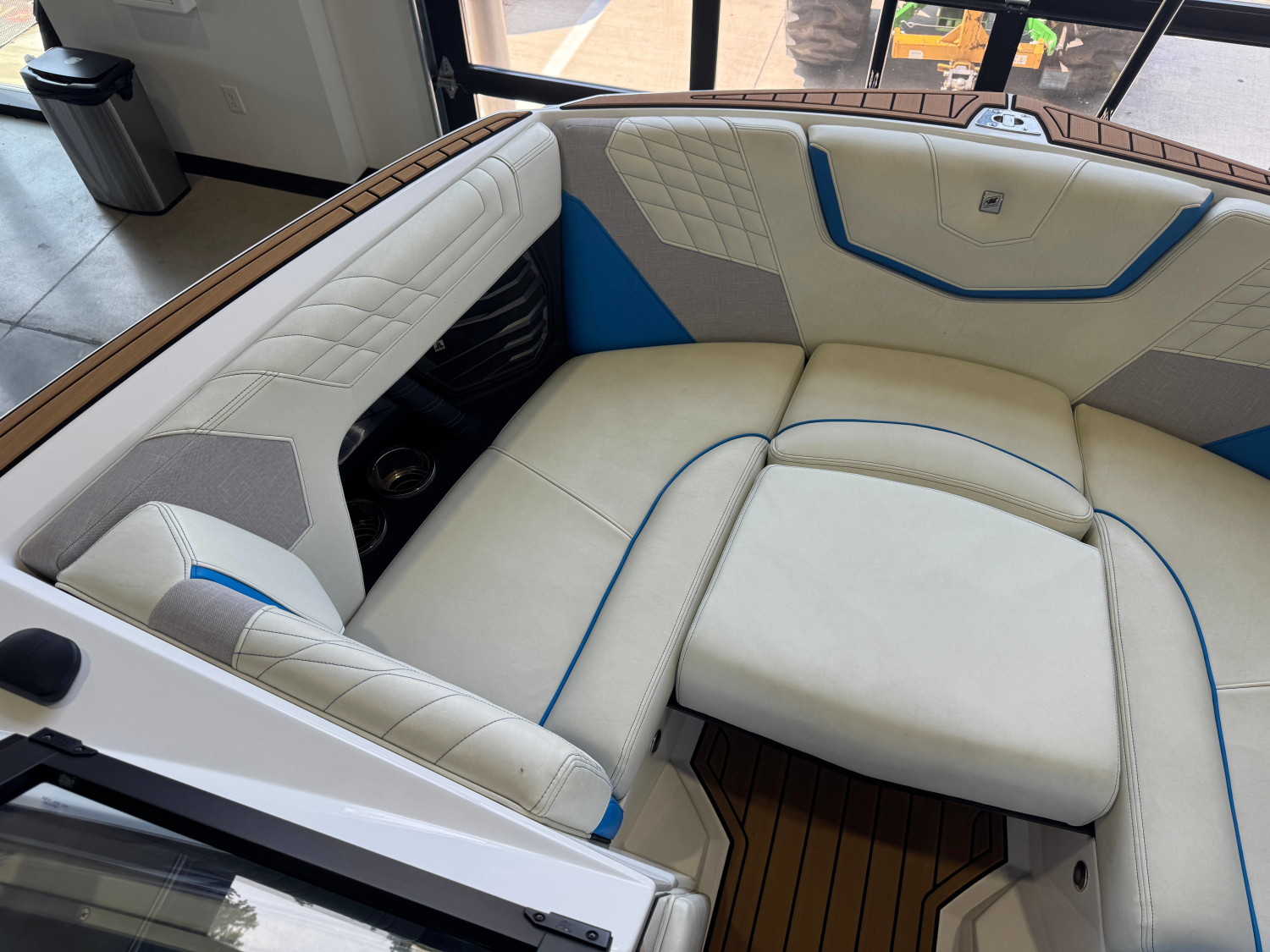 2023 Nautique Super Air Nautique G21