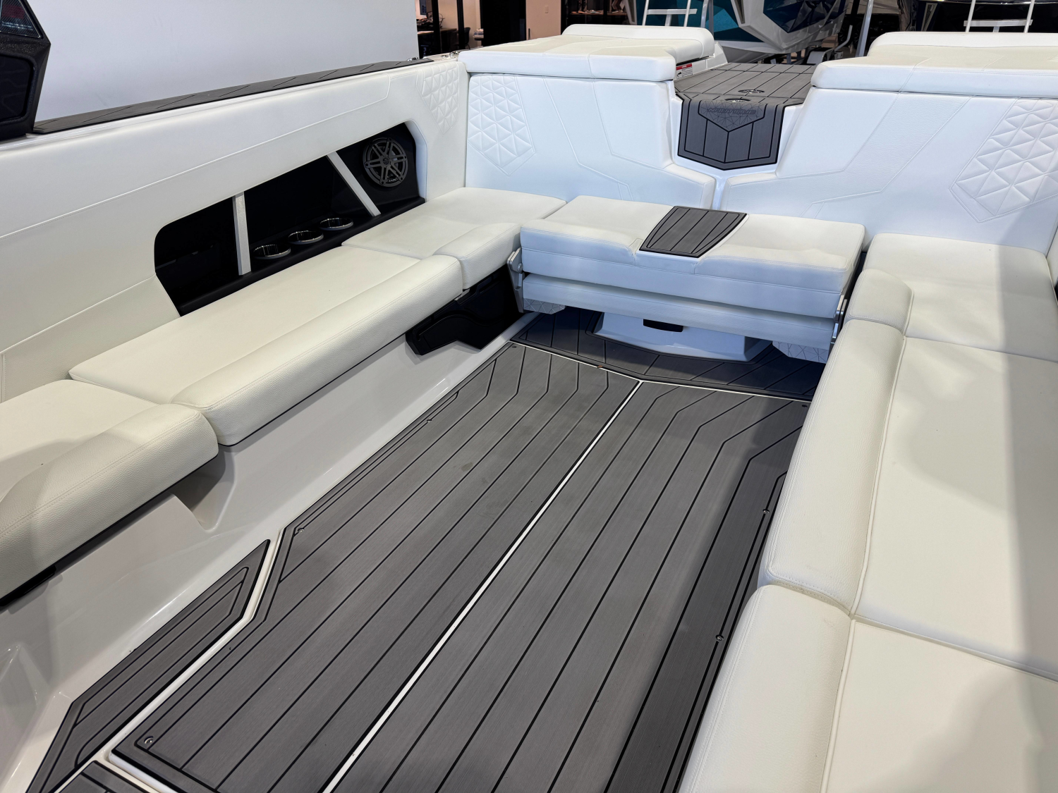 2025 Nautique Super Air Nautique GS24