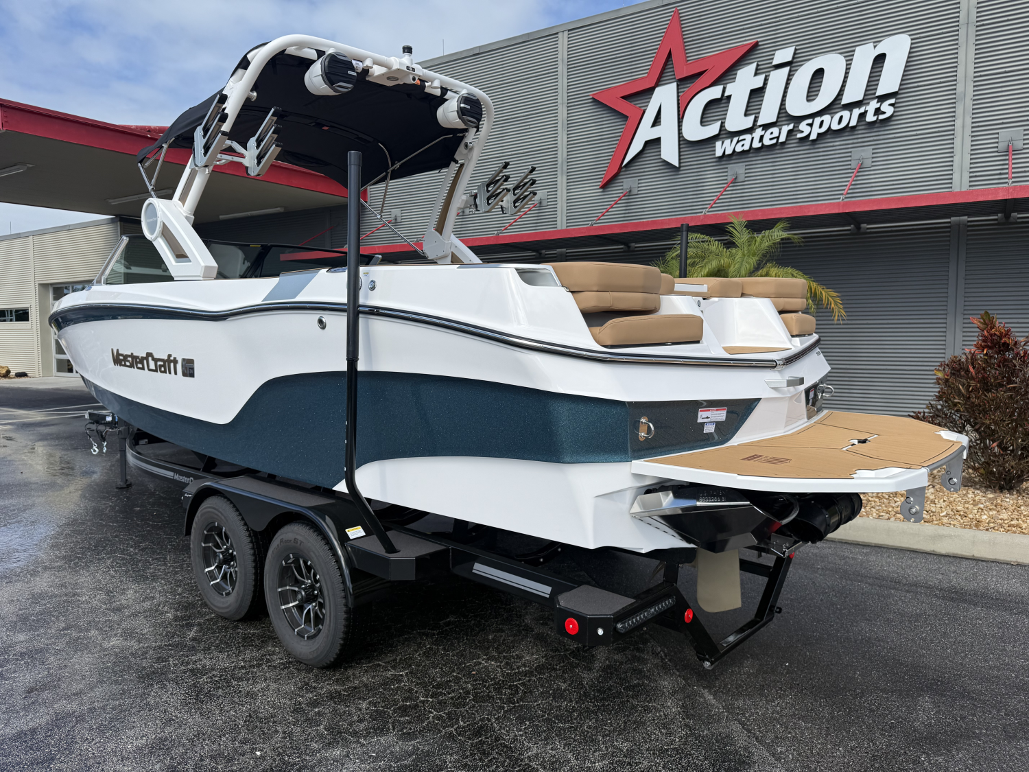 2026 MasterCraft XT24