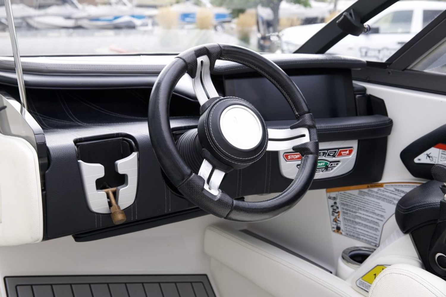 2018 Nautique G23