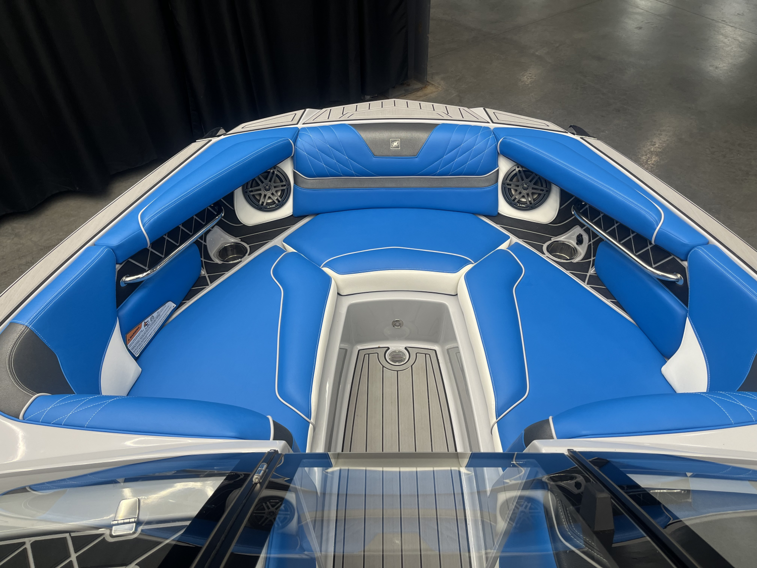 2022 Nautique GS 20