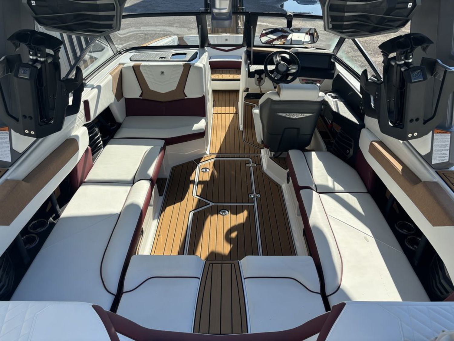 2024 Nautique Super Air Nautique G23