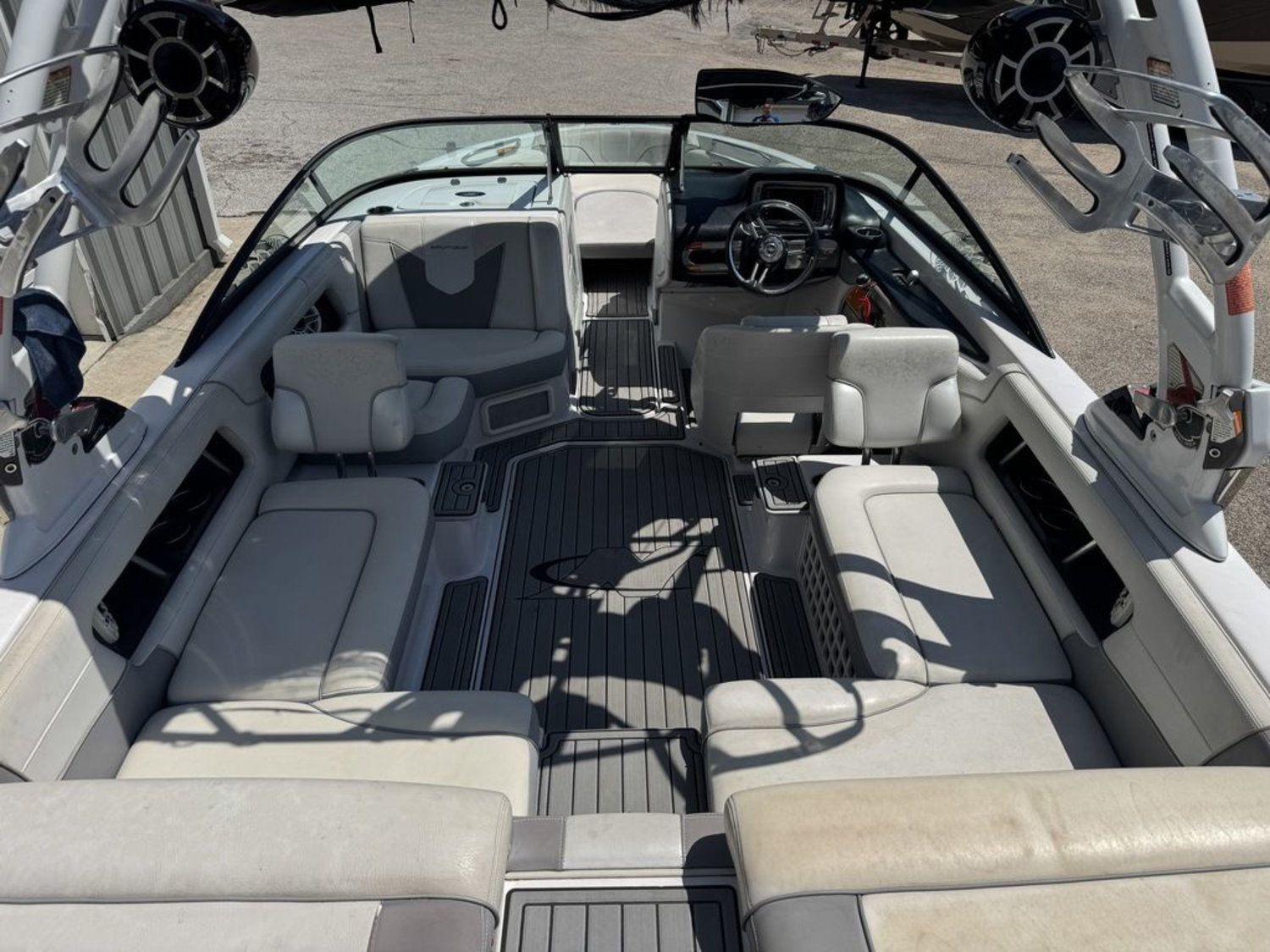 2012 Nautique Super Air 230