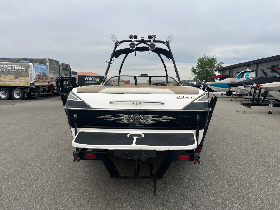 2004 Malibu Boats Wakesetter XTi for sale in Billings, Montana