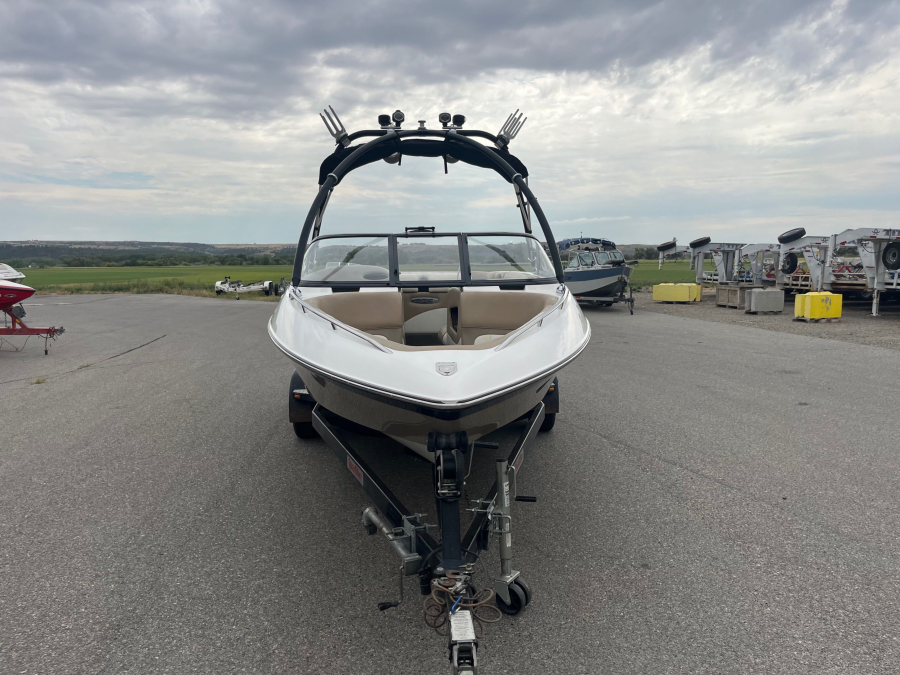 2004 Malibu Boats Wakesetter XTi for sale in Billings, Montana