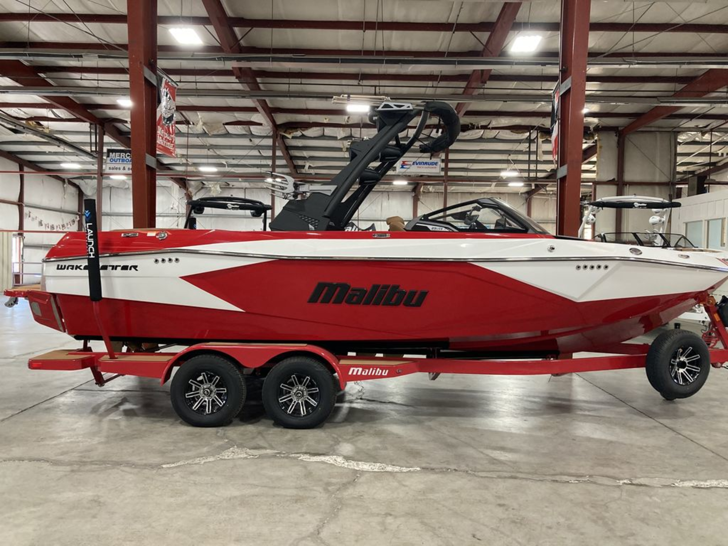2025 Malibu Boats 23 LSV